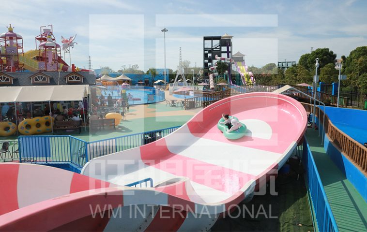 cau-truot-xoai-bau-troi-1-cong-vien-nuoc-VGTwaterparks