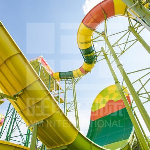 truot-ran-duoi-chuong-1-cong-vien-nuoc-VGTwaterparks